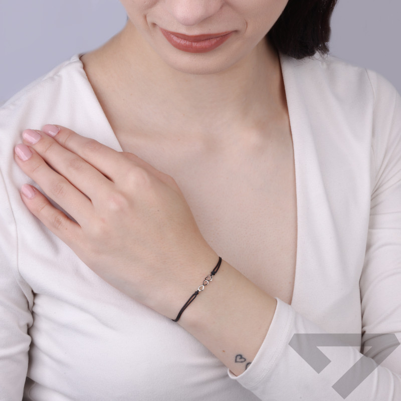 Bransoletka sznurkowa czarna z sercem i infinity ze srebra 925