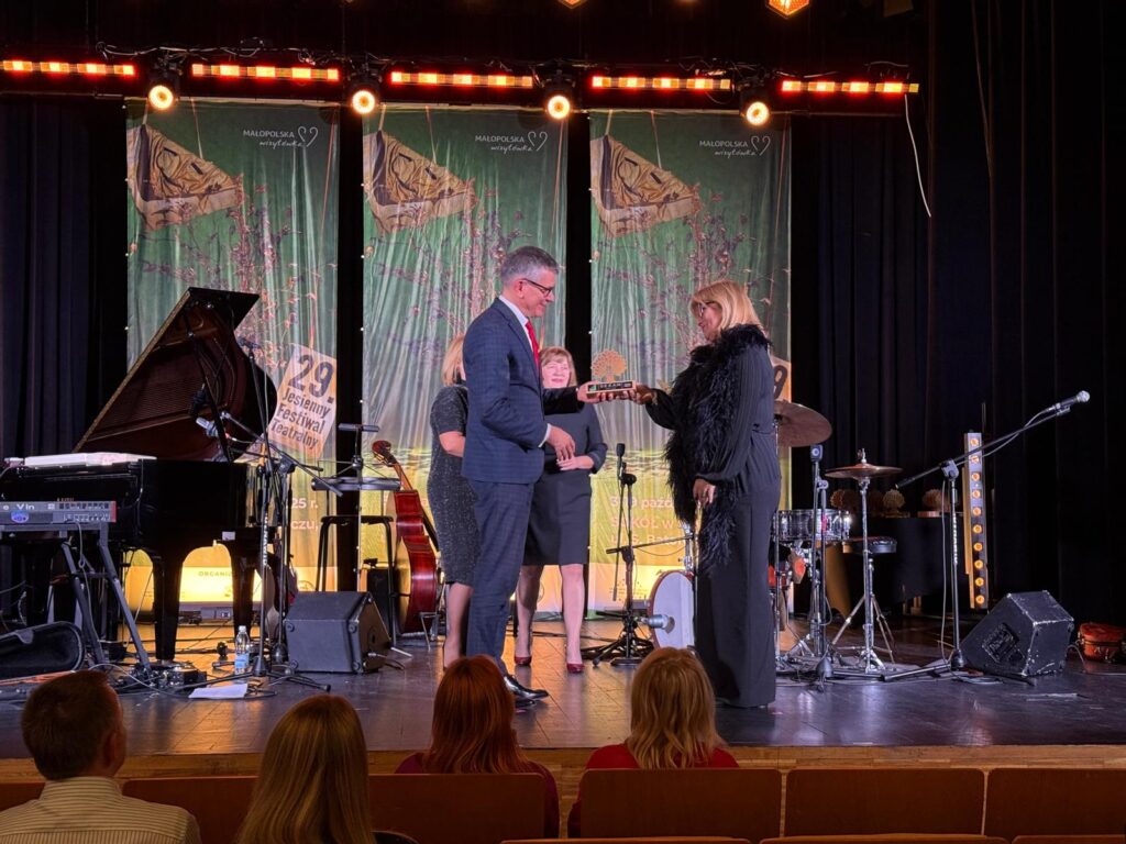 Jubiler Sezam ponownie sponsorem Jesiennego Festiwalu Teatralnego w Starym Sączu